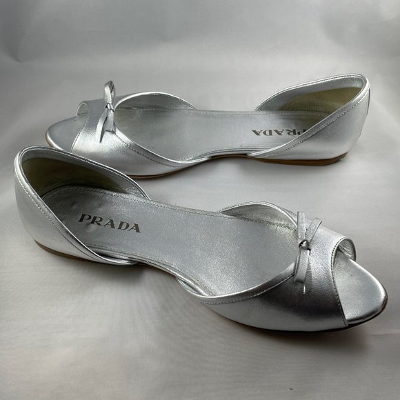 Prada Metallic Silver Flat Sandals EU37 WHAT A STEAL! - Picture 3 of 8